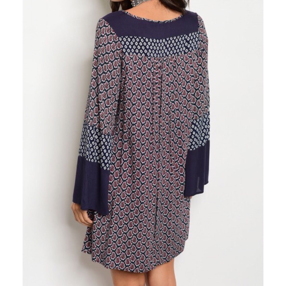 ❗️CLOSING SALE❗️ Navy Coral PrintLong Sleeve Dress - Picture 2 of 2